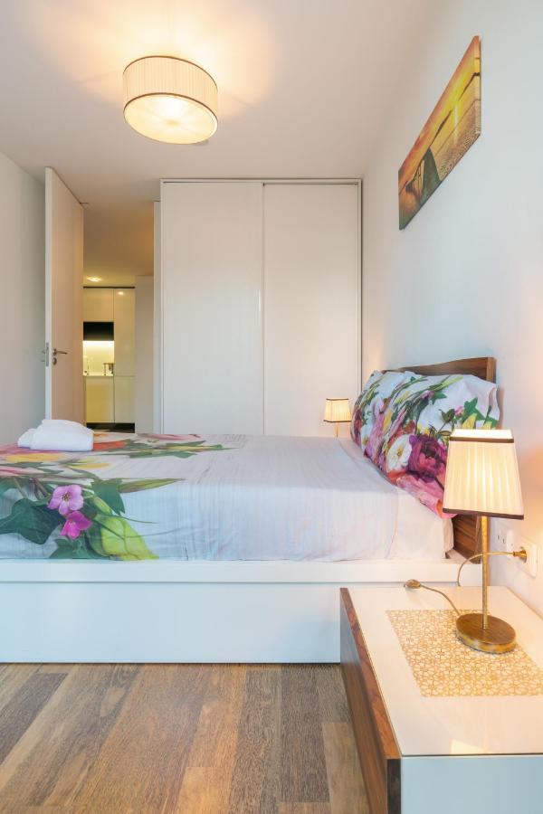 Apartamento Qian Caves Gaia 2Br Ac Free Parking Vila Nova de Gaia Kültér fotó