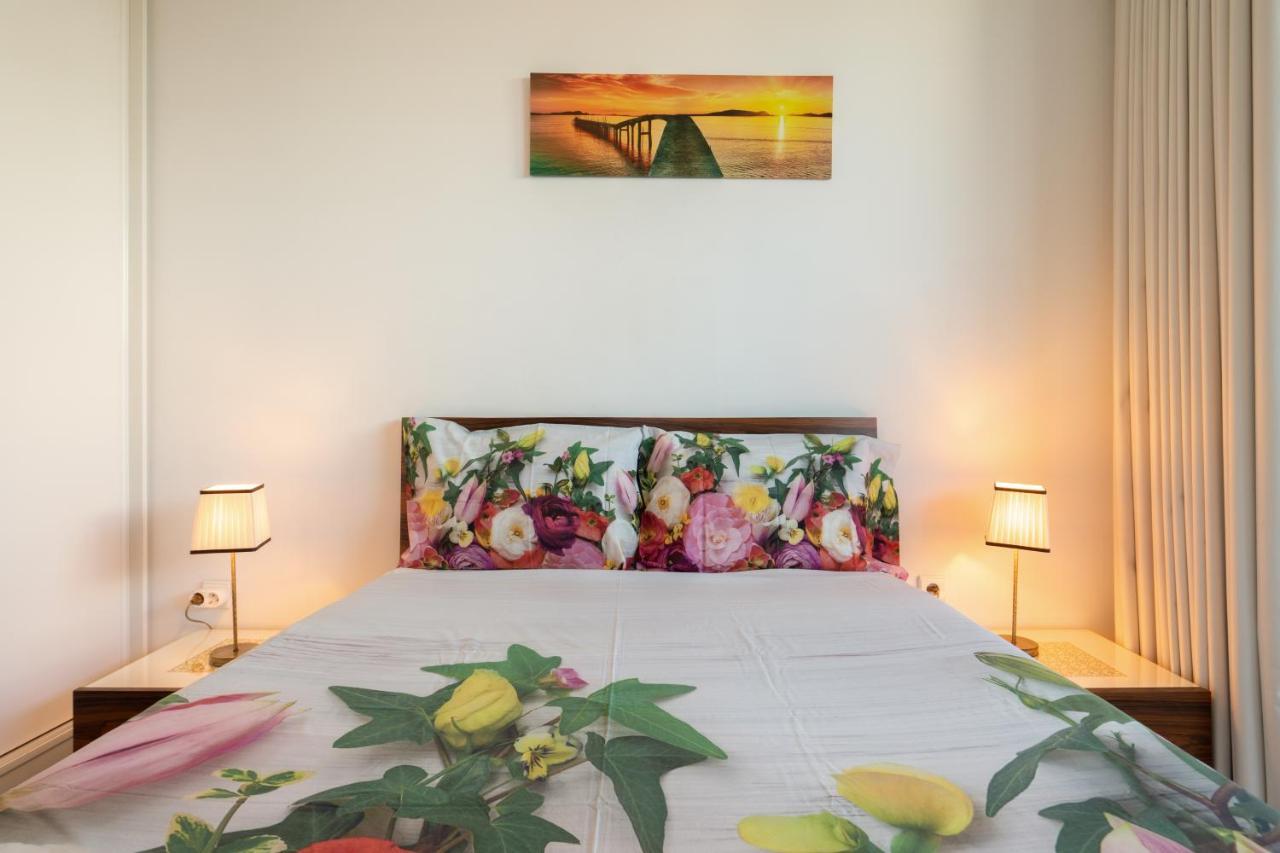 Apartamento Qian Caves Gaia 2Br Ac Free Parking Vila Nova de Gaia Kültér fotó